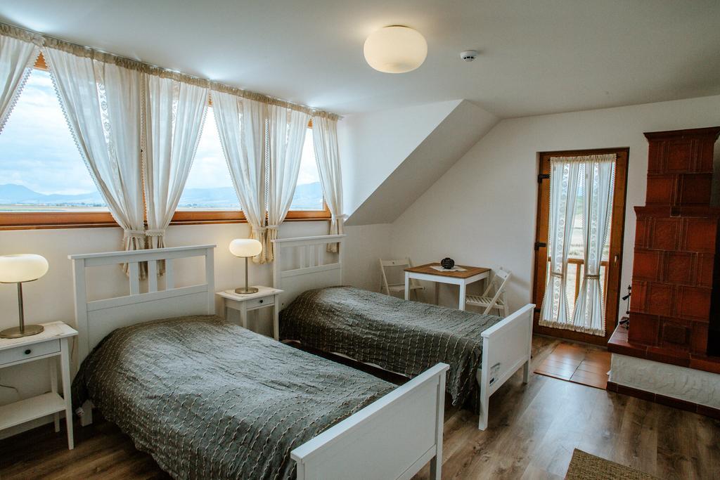Kavalliera Pensiune Cotormani Bagian luar foto